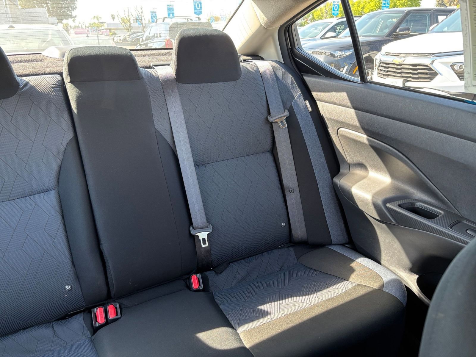 Used 2025 Nissan Versa SV image 35