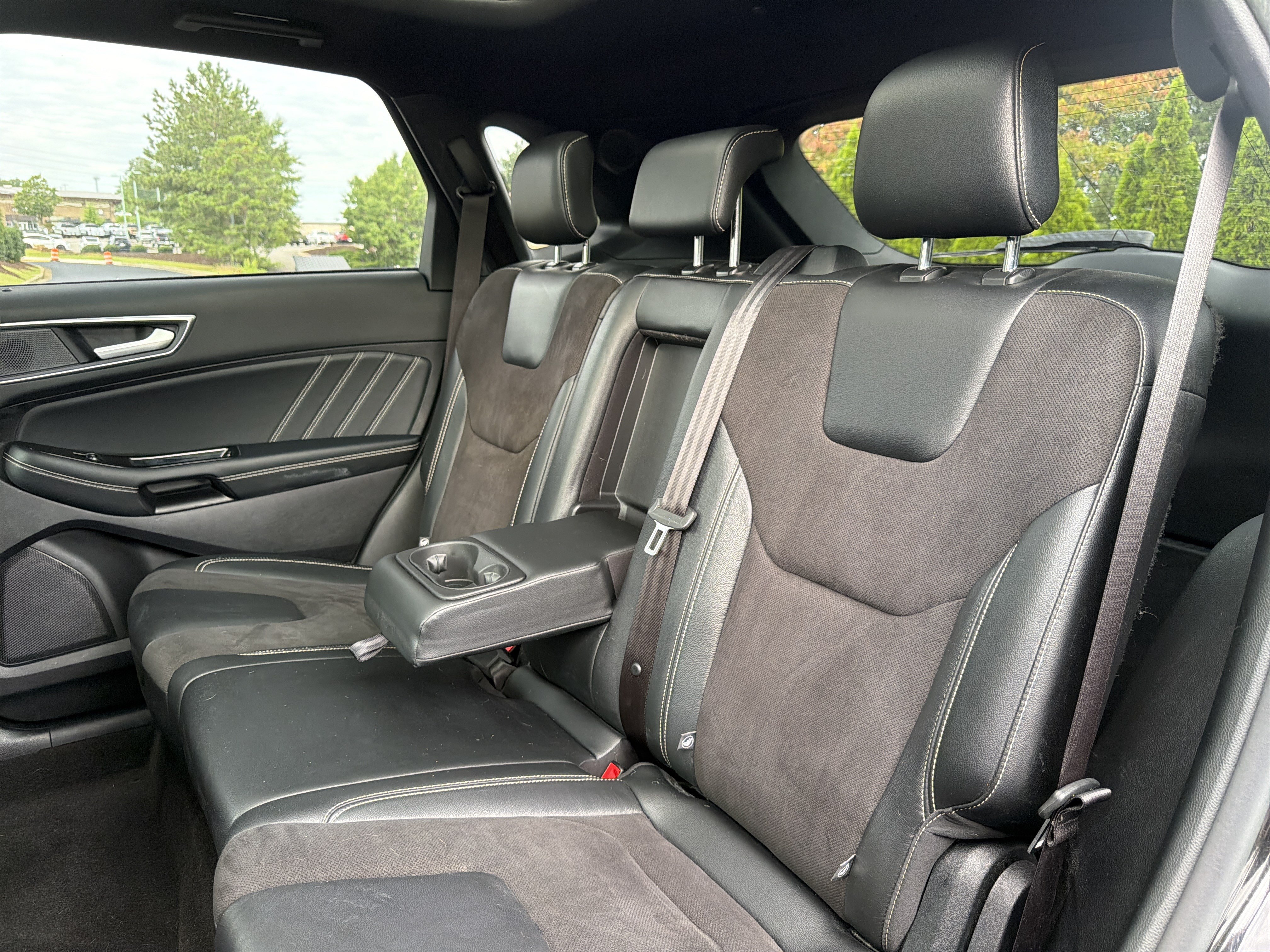 Used 2020 Ford Edge ST w/ Equipment Group 401A AWD/4WD image 10