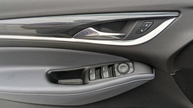 Certified 2024 Buick Enclave Essence FWD image 23