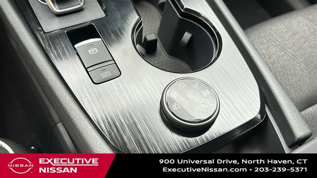 New 2026 Nissan Rogue SV image 20