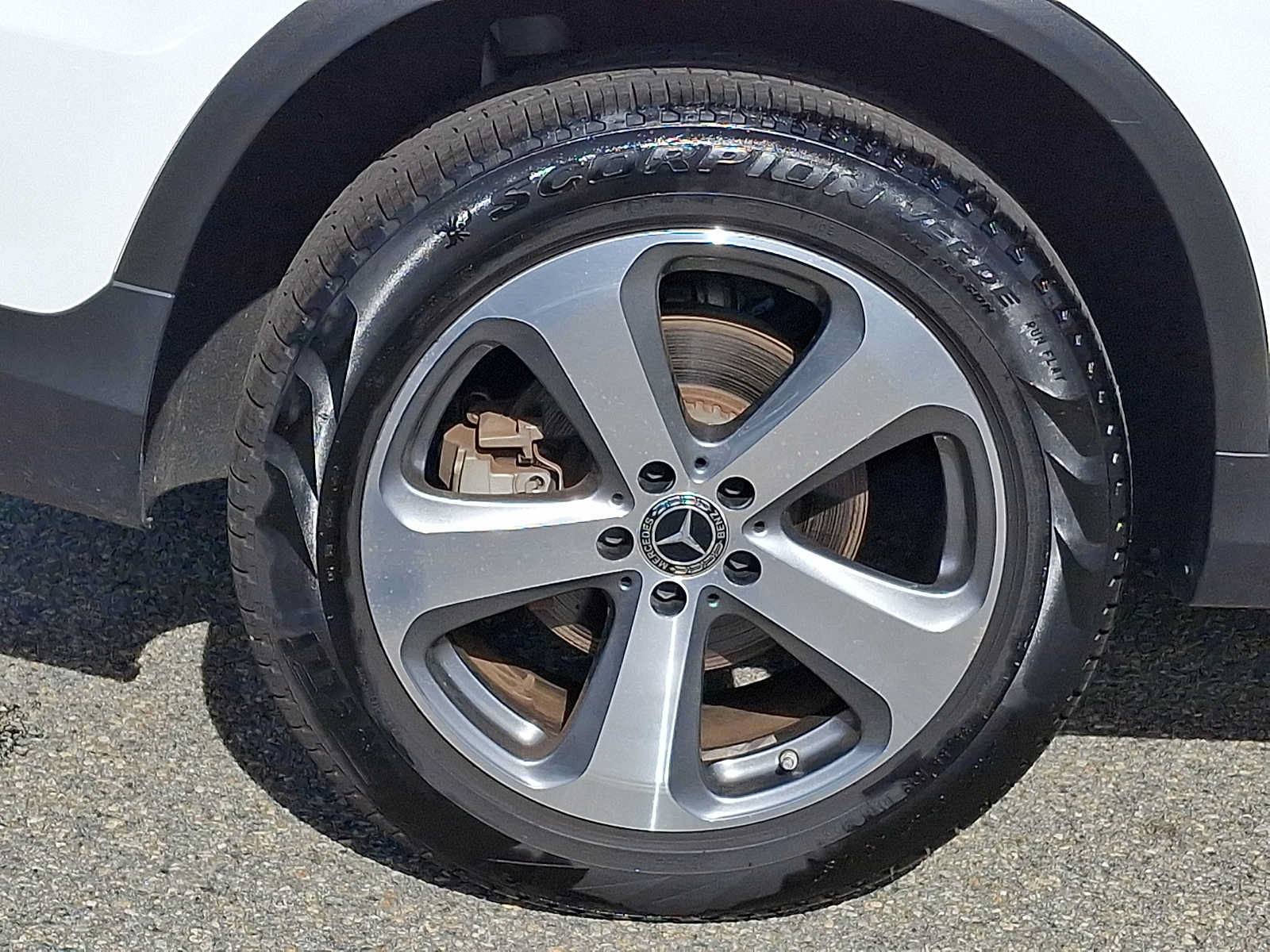 Used 2022 Mercedes-Benz GLC 300 4MATIC image 6