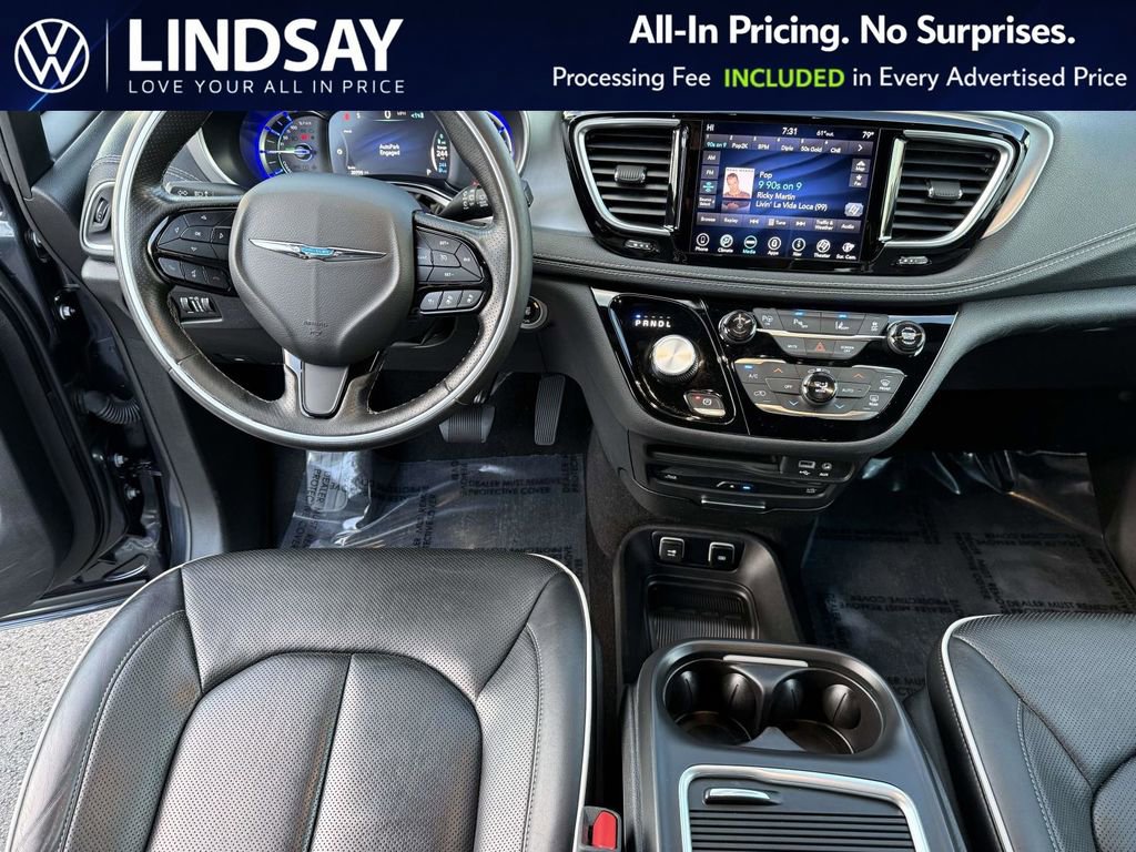 Used 2019 Chrysler Pacifica Limited w/ Advanced Safetytec Group FWD image 10