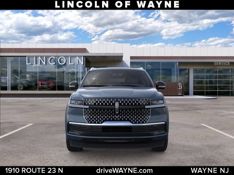 New 2026 Lincoln Navigator Reserve AWD/4WD image 7