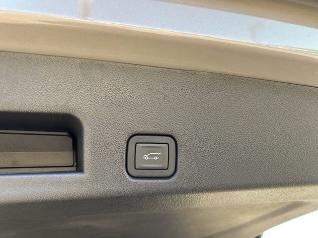 New 2026 Chevrolet Traverse Z71 w/ Enhanced Driving Package image 32