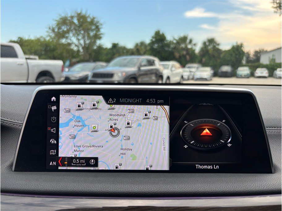 Used 2018 BMW 750i xDrive AWD/4WD image 32