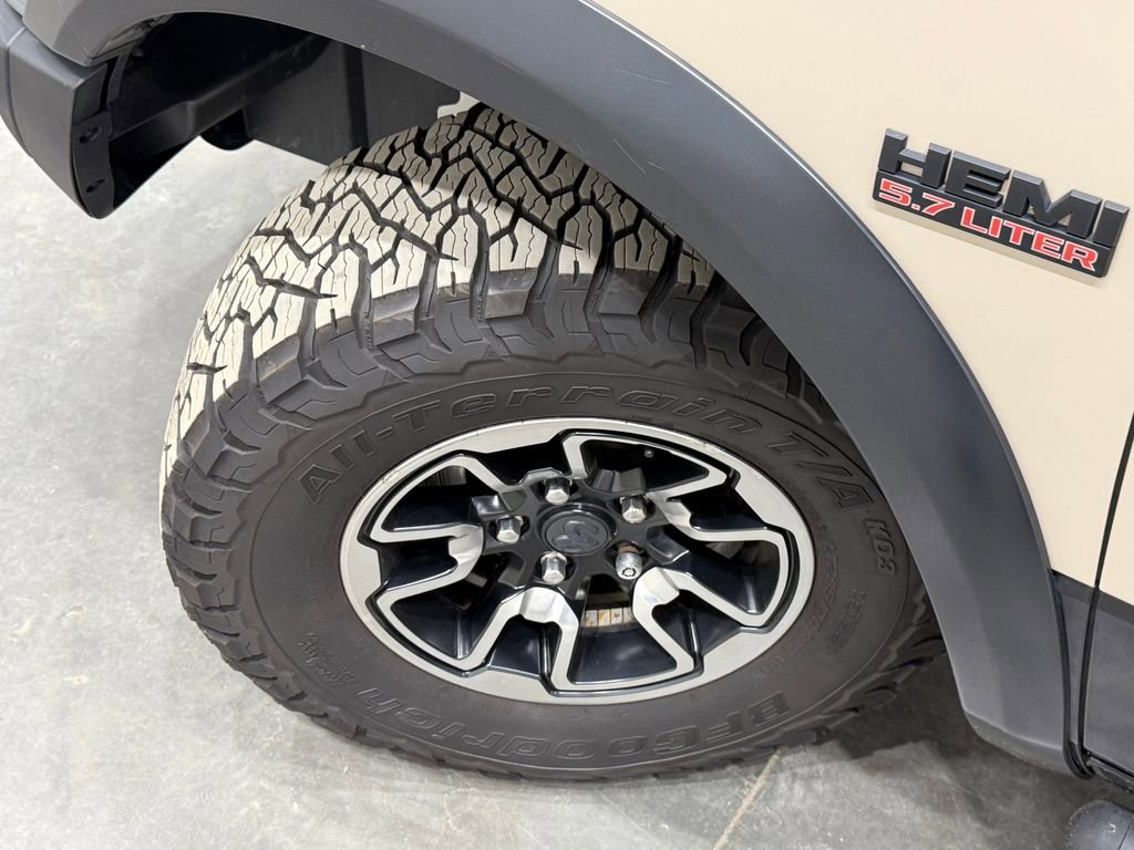 Used 2017 RAM 1500 Rebel w/ Luxury Group image 38