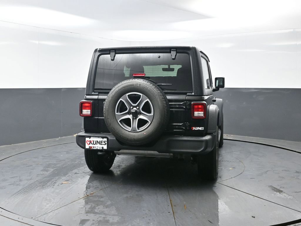 Used 2023 Jeep Wrangler Sport S image 13
