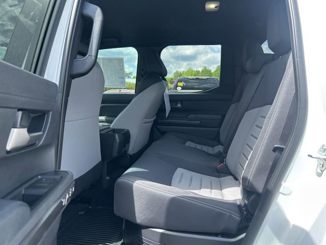Used 2025 Toyota Tacoma TRD Off-Road AWD/4WD image 17