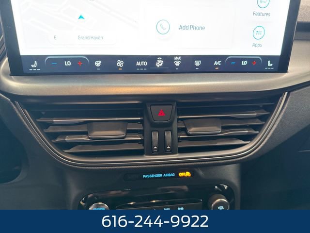 New 2026 Ford Escape SE w/ Class II Trailer Tow Package FWD image 5