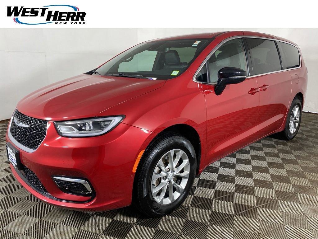 Used 2026 Chrysler Pacifica Select AWD/4WD image 25
