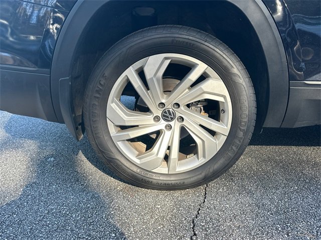 Used 2023 Volkswagen Atlas SE w/ Panoramic Sunroof Package image 35
