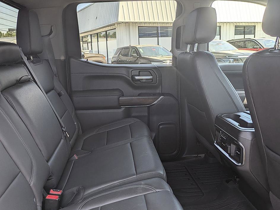 Used 2021 GMC Sierra 1500 SLT w/ SLT Premium Package AWD/4WD image 29