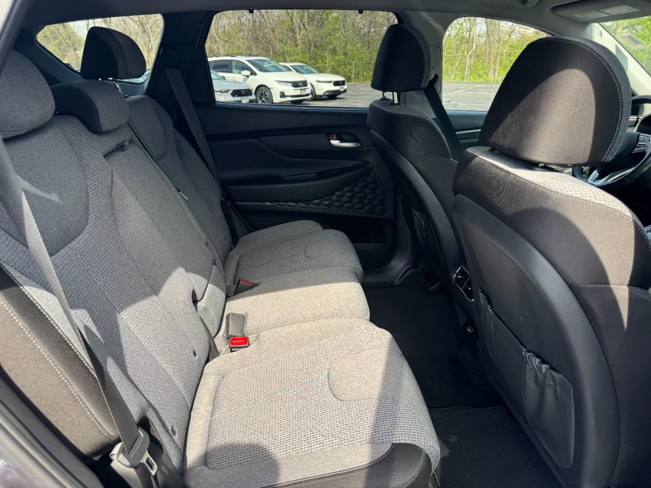 Used 2022 Hyundai Santa Fe Blue image 12