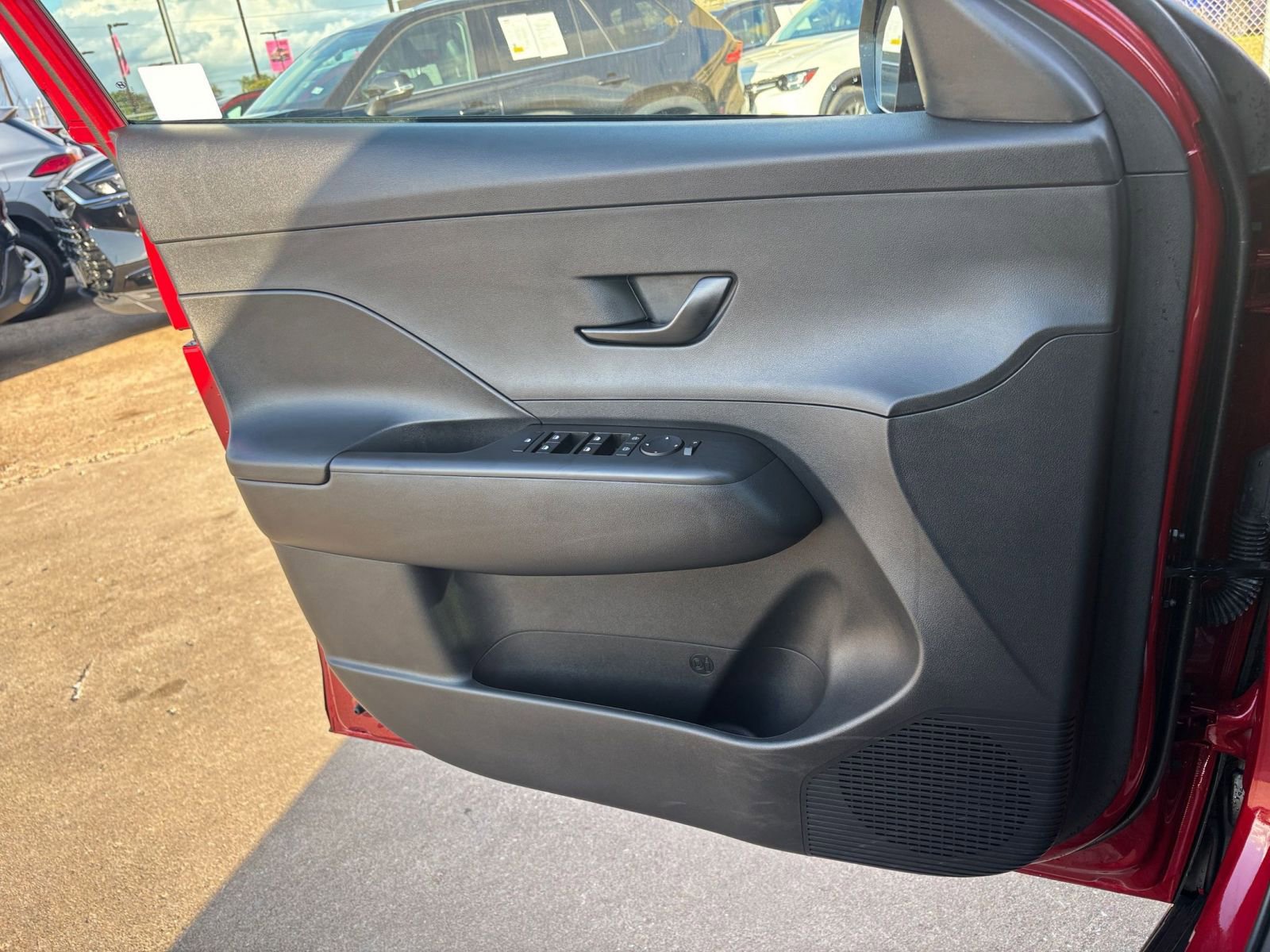 Used 2025 Hyundai Kona SEL image 20