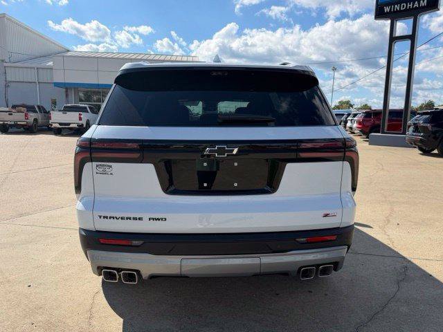 New 2027 Chevrolet Traverse Z71 w/ Enhanced Driving Package AWD/4WD image 5