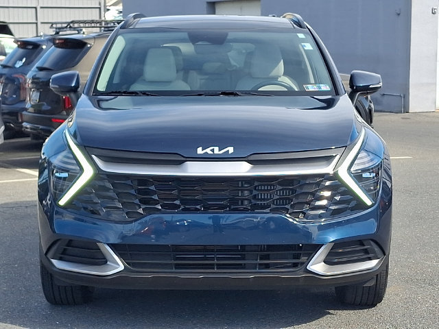 Used 2024 Kia Sportage EX w/ EX Premium Package AWD/4WD image 2