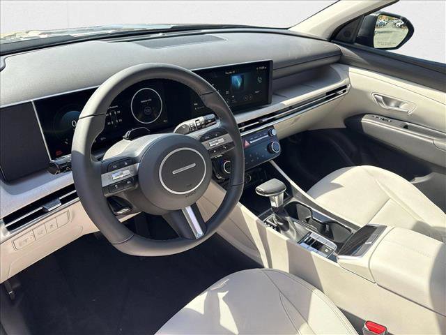 New 2025 Hyundai Tucson SEL video 3