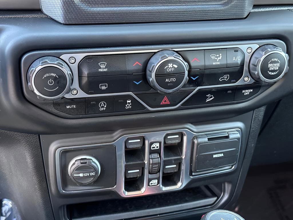 Used 2020 Jeep Wrangler Unlimited Sport S AWD/4WD image 17