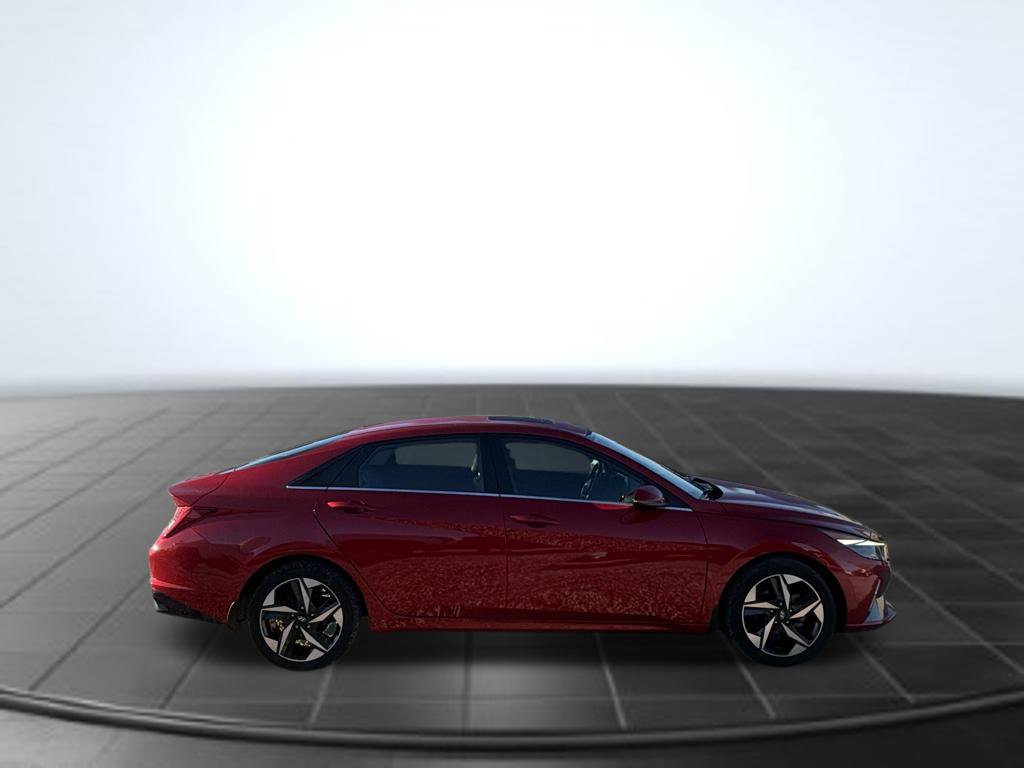 Used 2023 Hyundai Elantra Limited FWD image 14