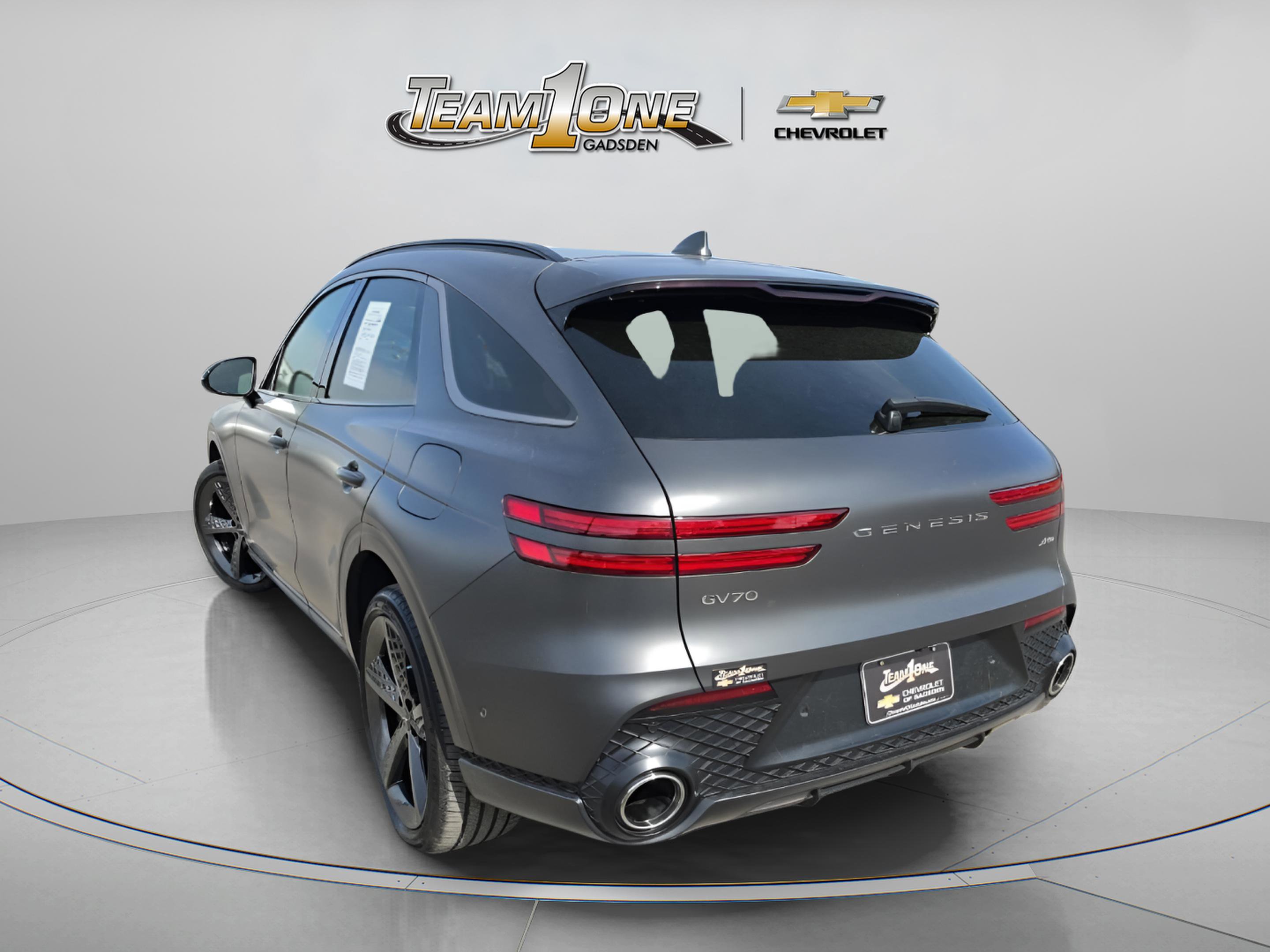 Used 2024 Genesis GV70 2.5T w/ Sport Prestige Package image 6