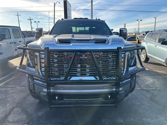 Used 2024 GMC Sierra 2500 Denali w/ Technology Package image 2
