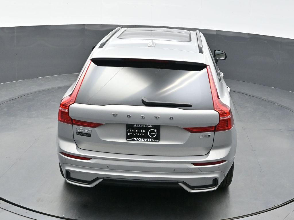 Used 2025 Volvo XC60 B5 Core AWD/4WD image 31