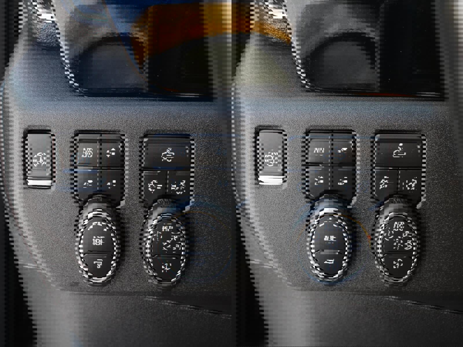 Used 2023 Chevrolet Silverado 1500 RST w/ Z71 Off-Road Package image 9