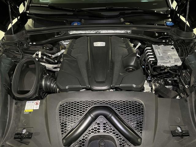 Certified 2023 Porsche Macan GTS image 24