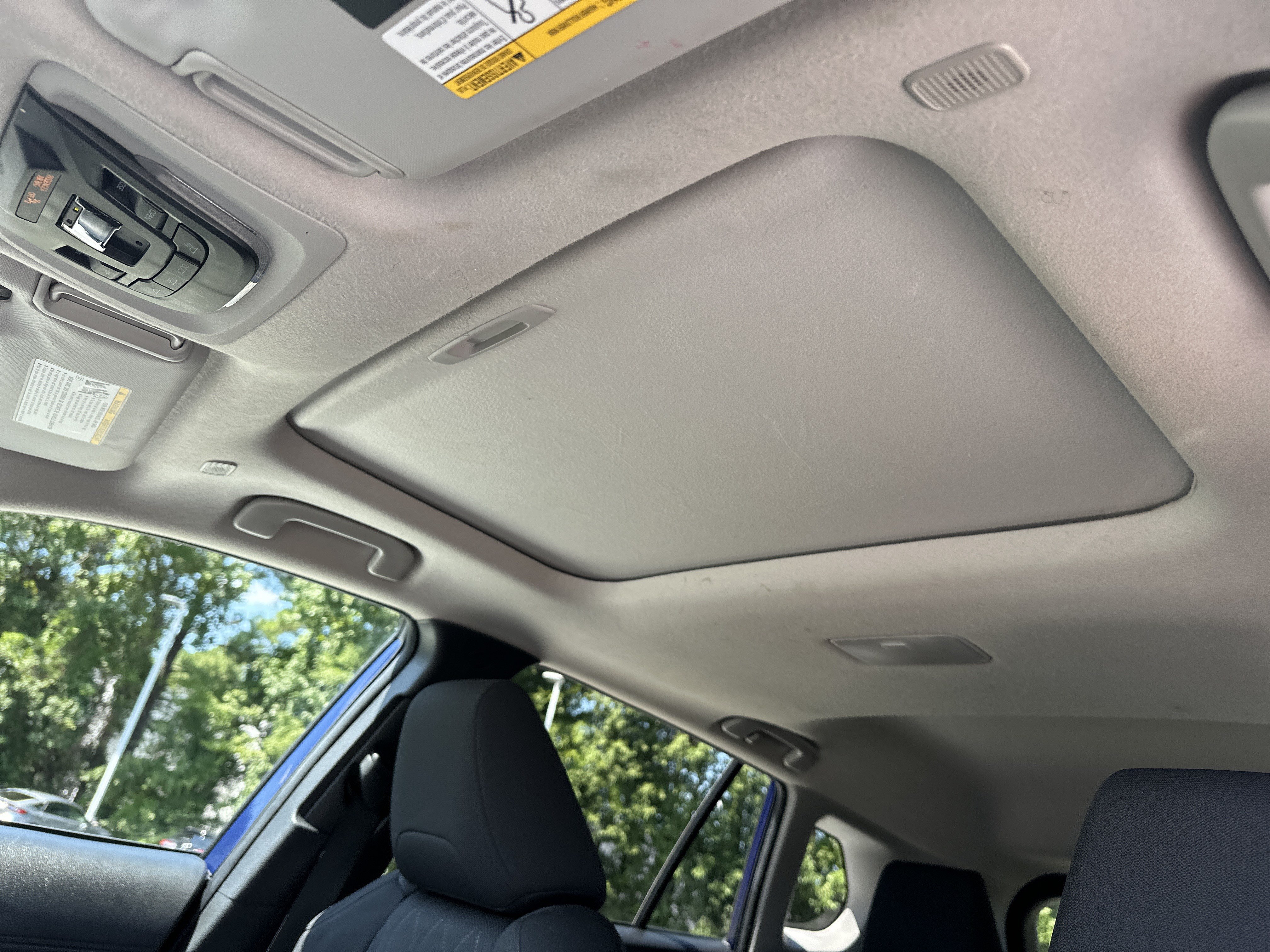 Certified 2023 Toyota Corolla Cross LE w/ Moonroof Package FWD image 28