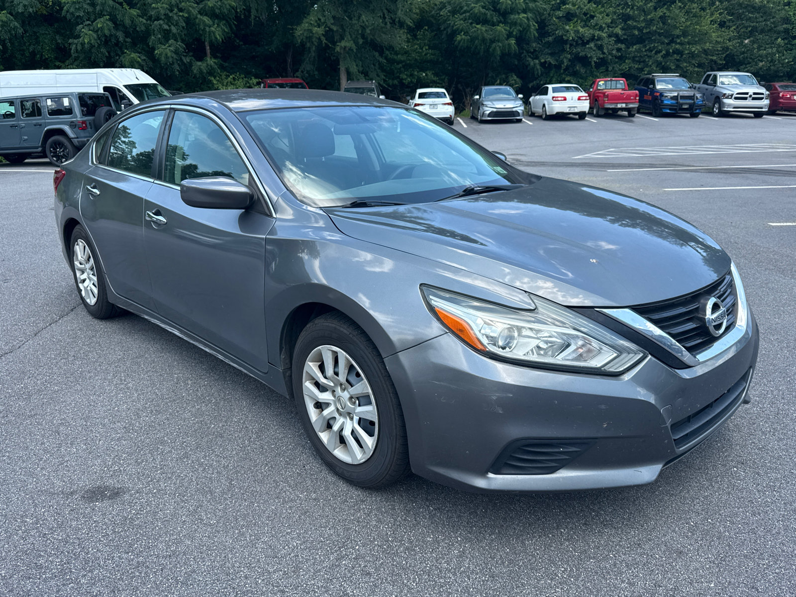 Used 2018 Nissan Altima 2.5 S w/ S Convenience Package FWD image 3