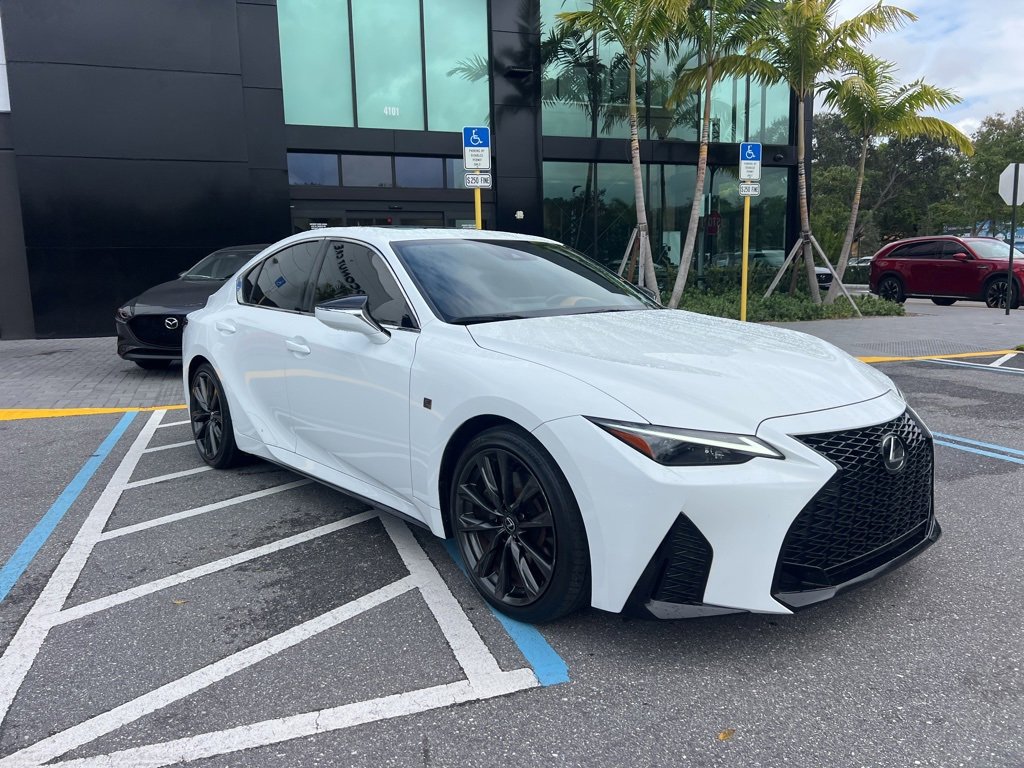 Used 2024 Lexus IS 300 image 6