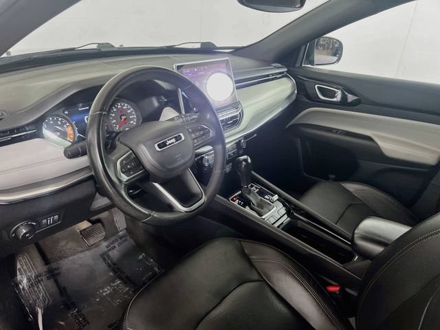 Used 2023 Jeep Compass Limited AWD/4WD image 11