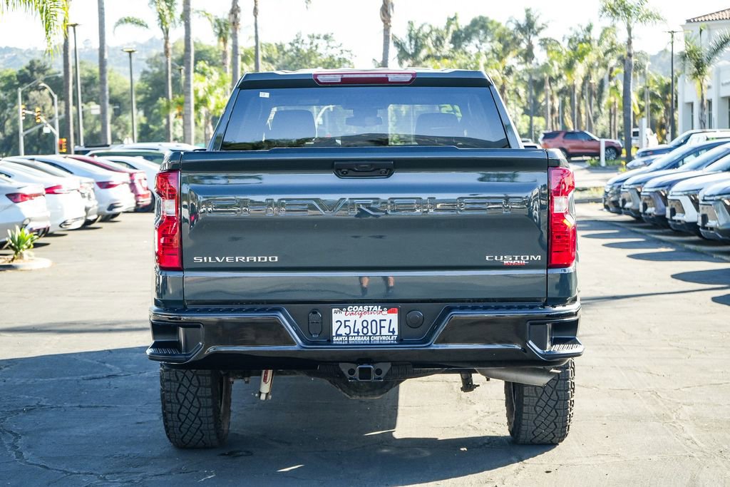 Used 2025 Chevrolet Silverado 1500 Custom Trail Boss AWD/4WD image 5