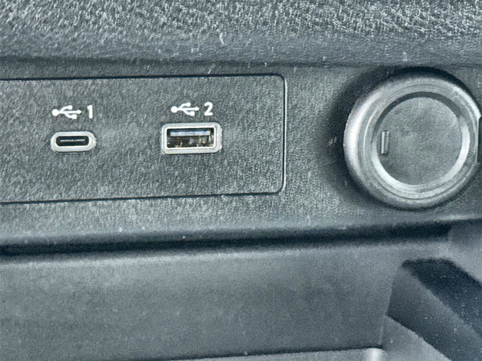 Used 2023 Nissan Rogue SV AWD/4WD image 25