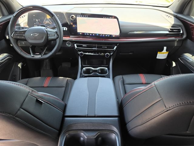 New 2026 Chevrolet Traverse RS w/ LPO, Floor Liner Package FWD image 16