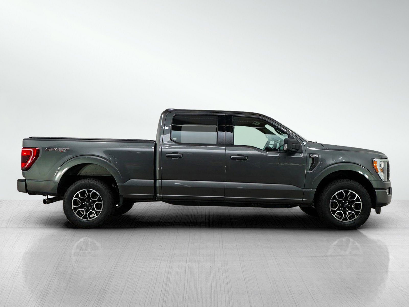 Used 2022 Ford F150 XLT w/ Equipment Group 302A High AWD/4WD image 6