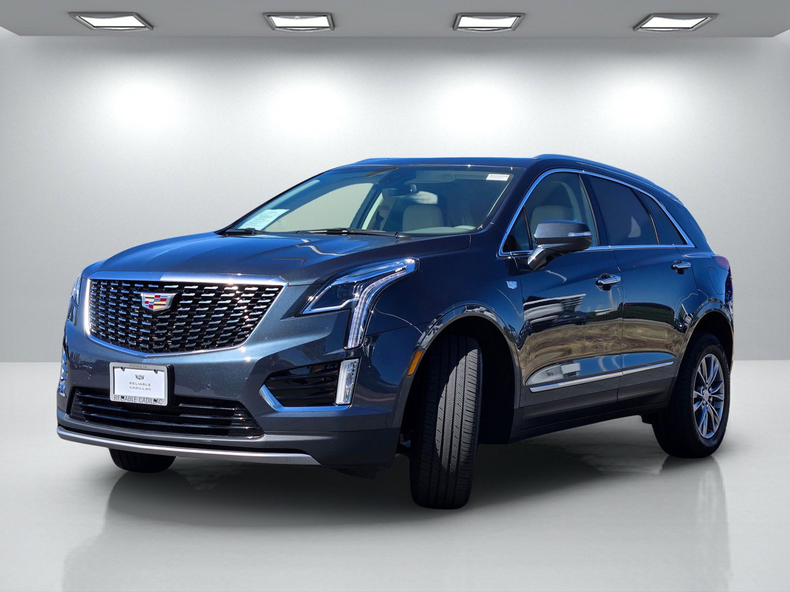 Used 2021 Cadillac XT5 Premium Luxury FWD image 8