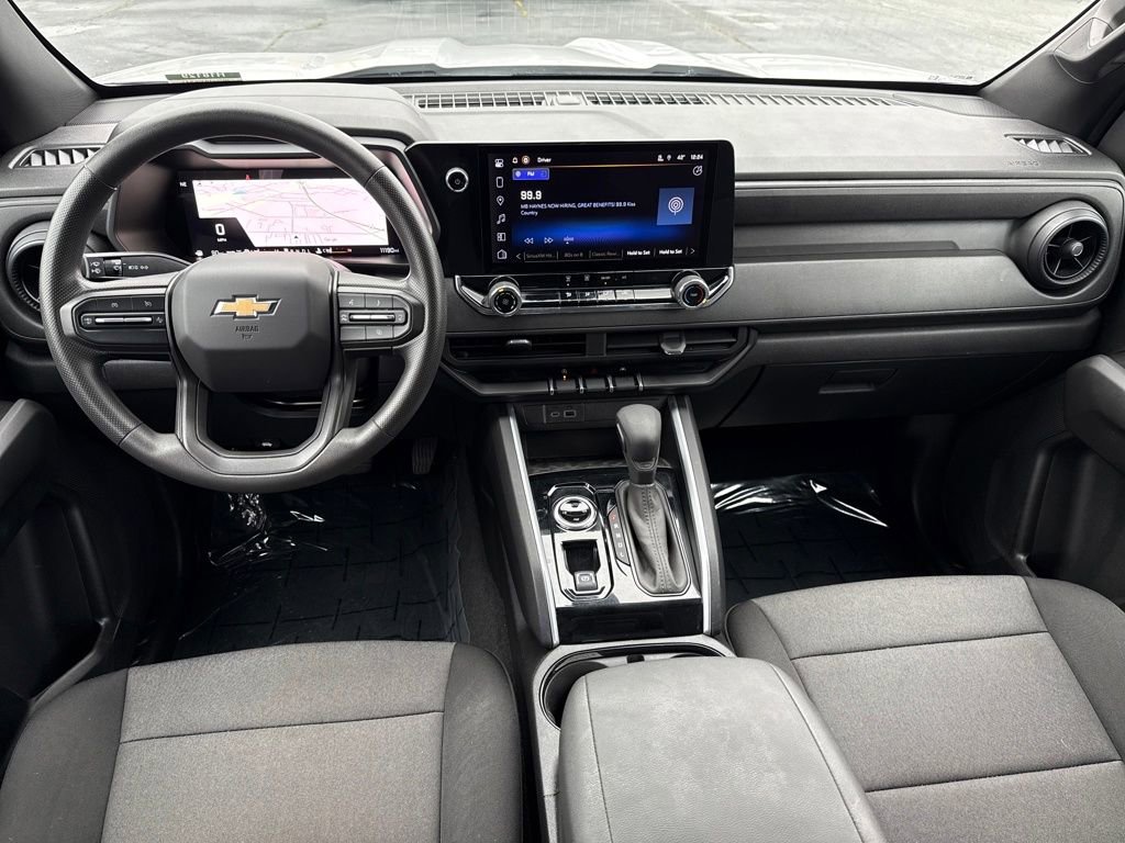 Used 2025 Chevrolet Colorado W/T image 24