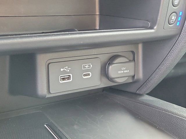 Used 2025 Honda Ridgeline Black Edition image 29