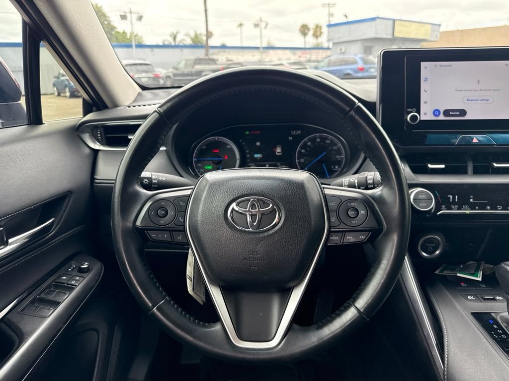 Used 2024 Toyota Venza LE AWD/4WD image 10