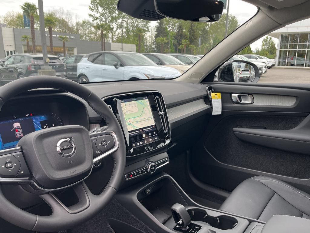 New 2026 Volvo XC40 B5 Core w/ Protection Package Premier AWD/4WD image 12