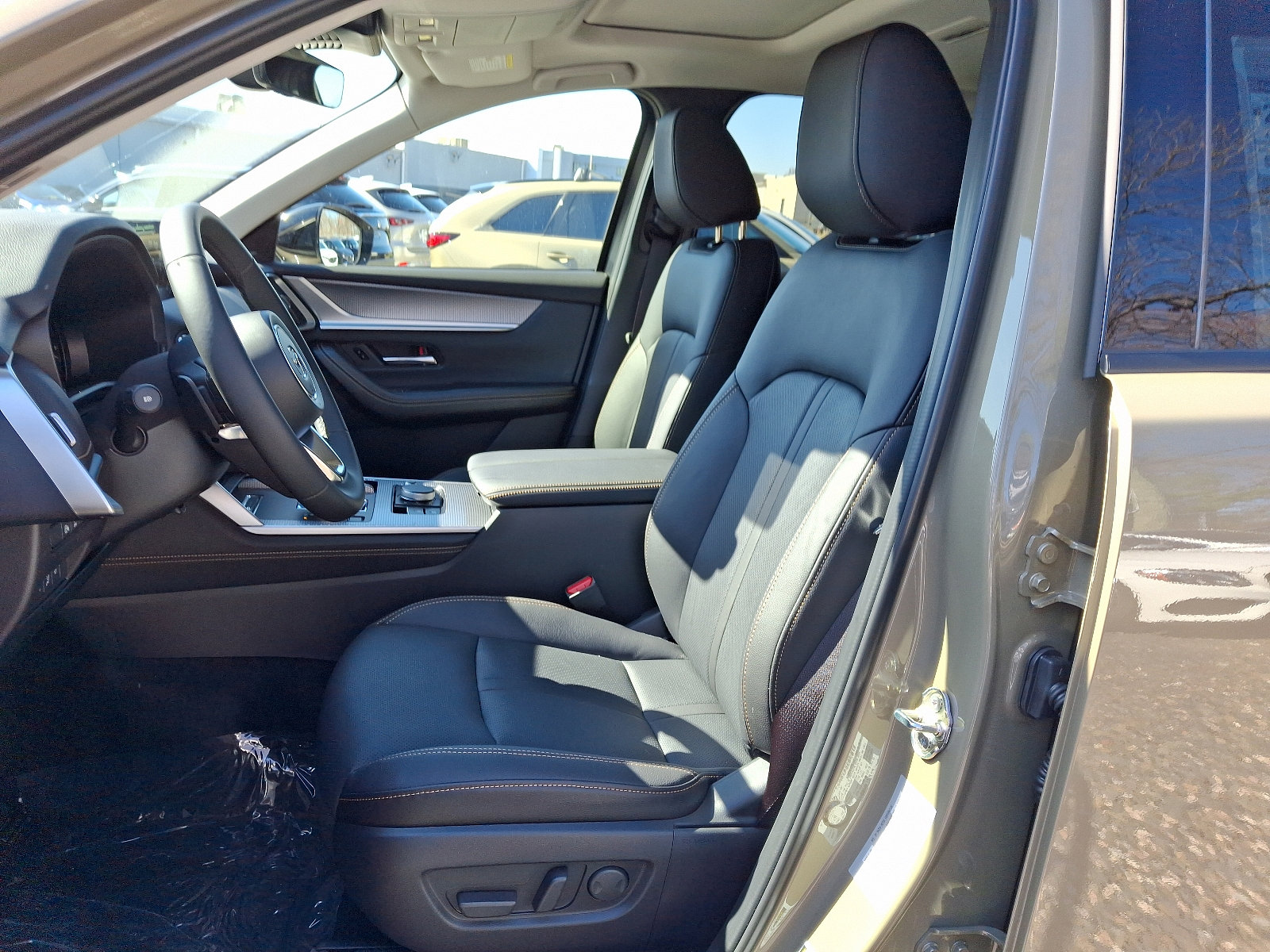 New 2025 MAZDA CX-70 3.3 Turbo w/ Premium Package image 9