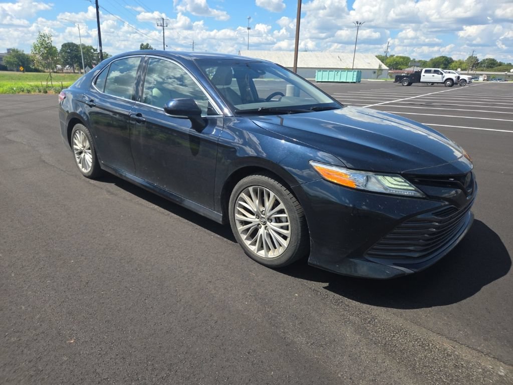 Used 2020 Toyota Camry XLE FWD image 14