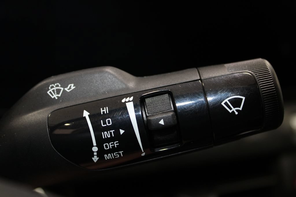 Used 2025 Kia K4 FWD image 37