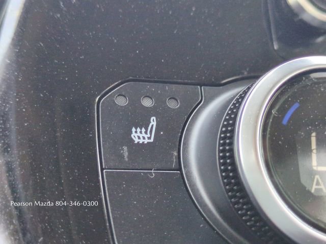 Used 2022 Toyota Highlander XLE image 25