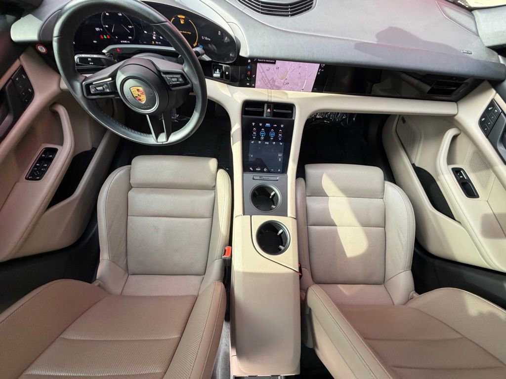 Used 2022 Porsche Taycan image 23