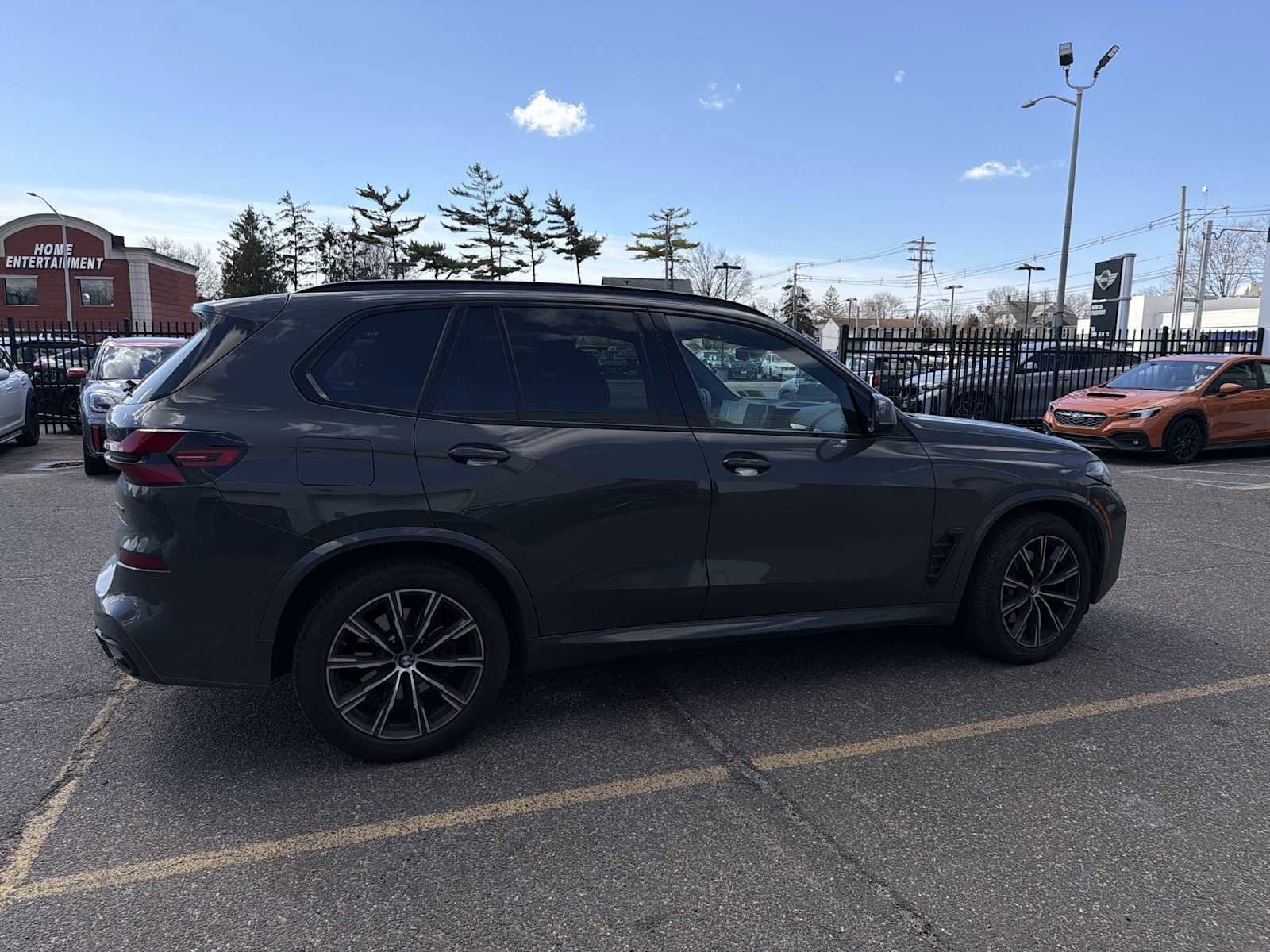 Certified 2024 BMW X5 xDrive40i w/ M Sport Package image 7
