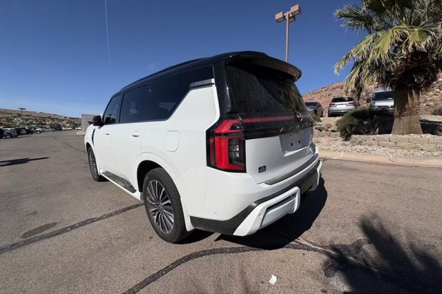 Used 2025 Nissan Armada Platinum Reserve AWD/4WD image 3