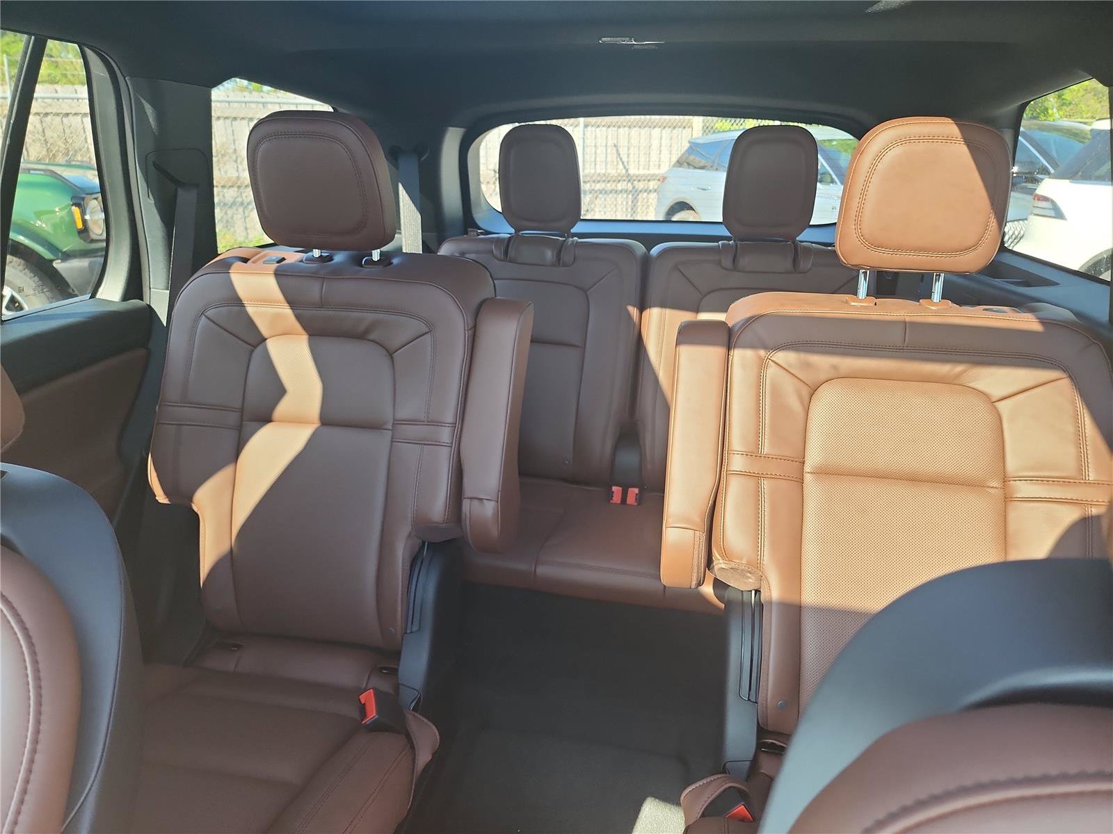 New 2026 Lincoln Aviator Reserve RWD image 15