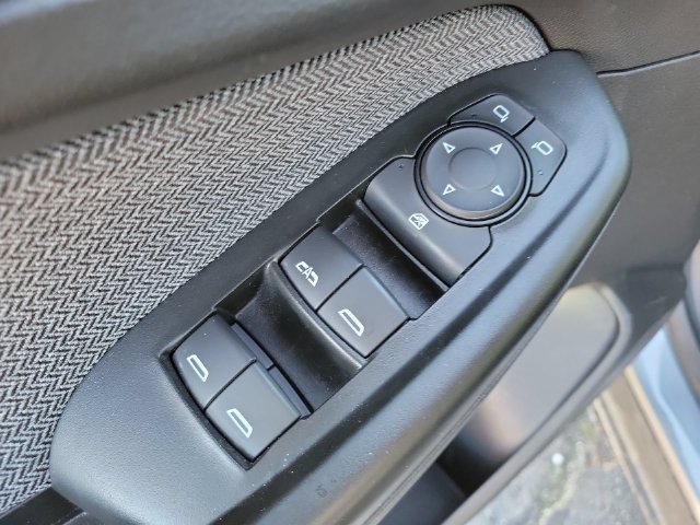 Certified 2023 Chevrolet TrailBlazer LT FWD image 27